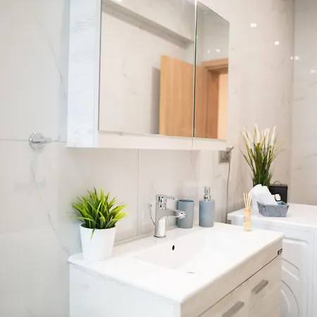 Airvista Apartament *