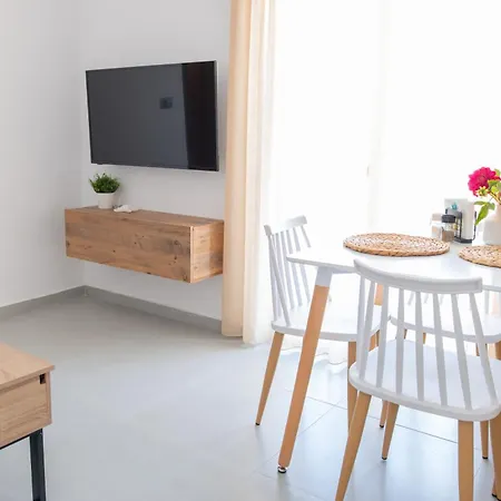 Airvista Apartment *